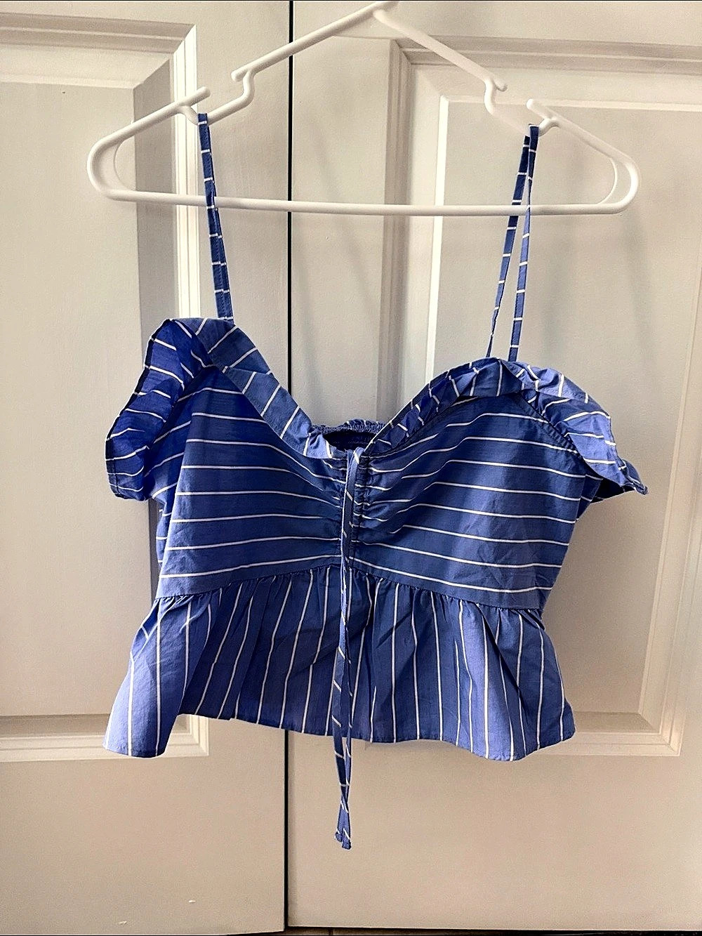 Express Striped Crop Top in Blue & White Size Medium NWT